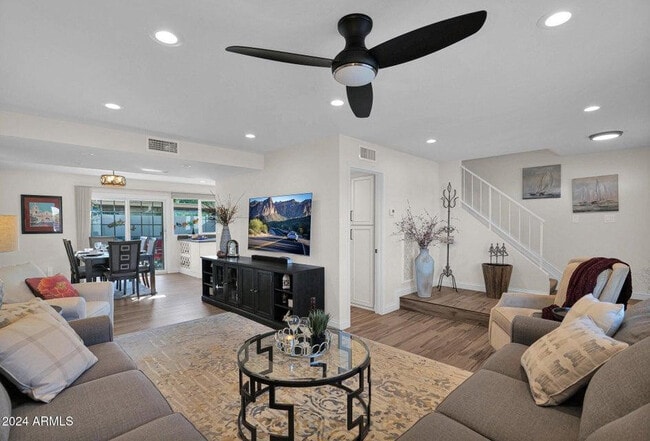 Building Photo - 4883 N Granite Reef Rd