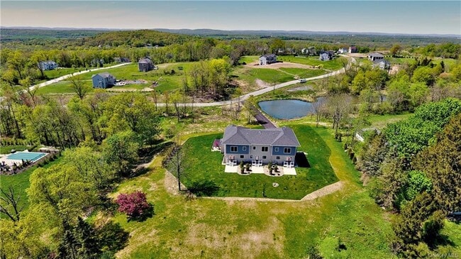 Building Photo - 55 Rolling Ridge Dr