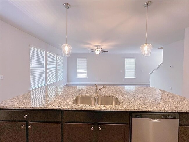 Building Photo - 2614 Mls Cmn Dr