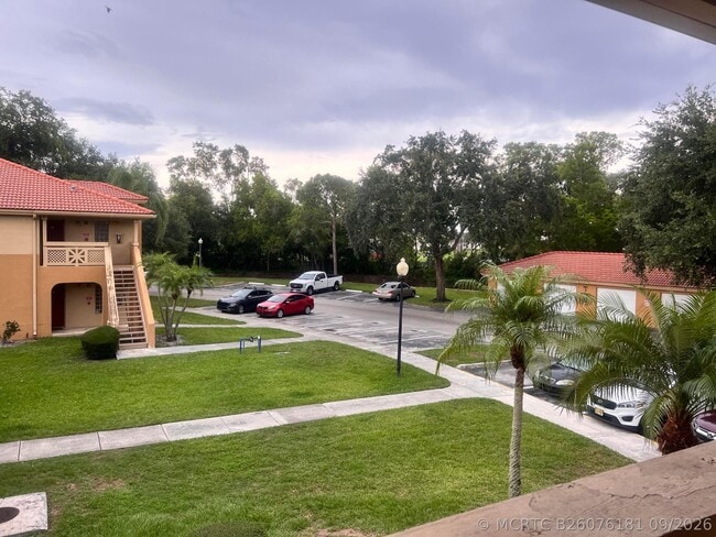 Building Photo - 4799 Via Palm Lakes