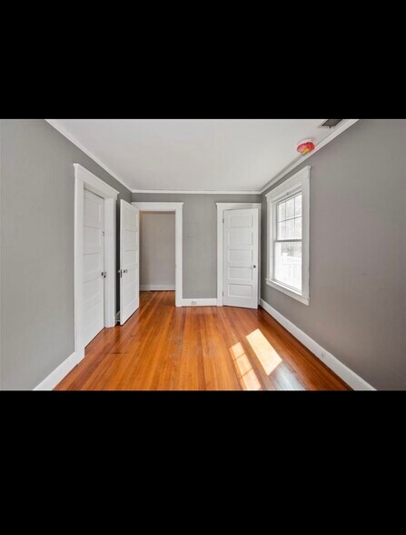 Office 1 - 40 Grove Ave