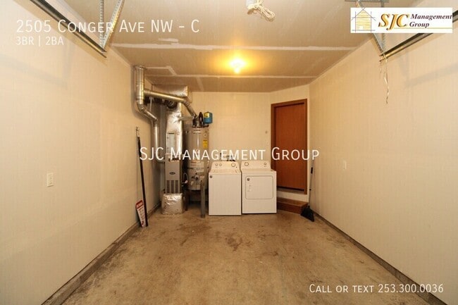 Building Photo - 2505 Conger Ave NW