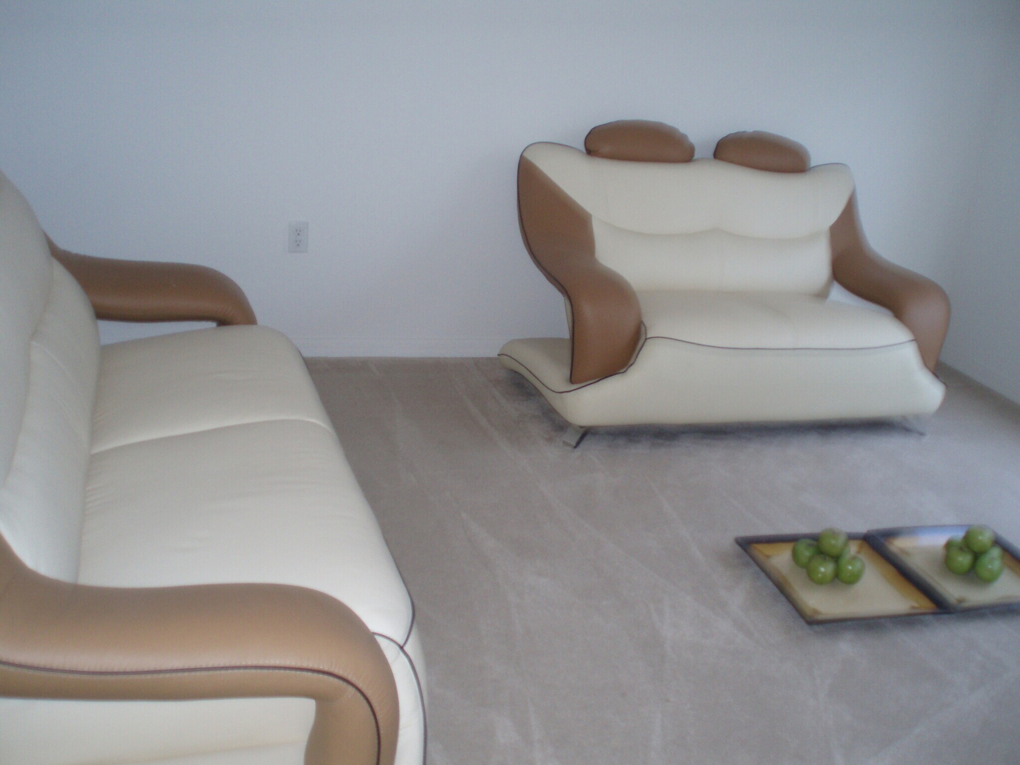 Building Photo - 981 SW McElroy Ave