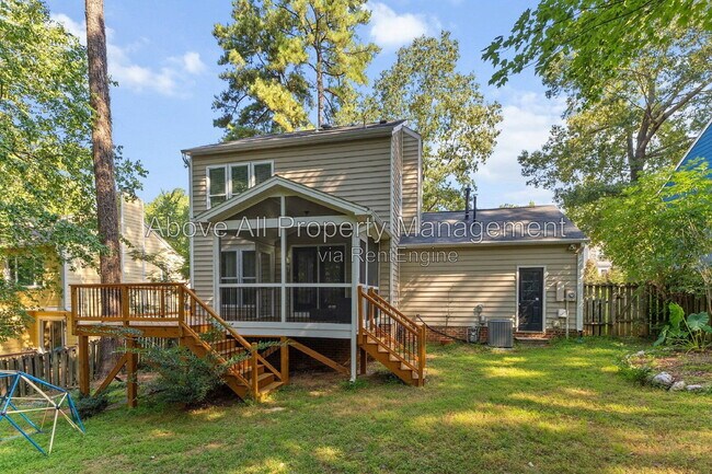 Building Photo - 1202 Belhaven Rd