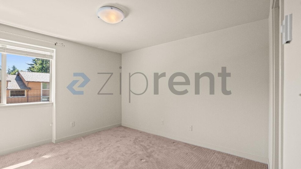 Building Photo - Unit A302
