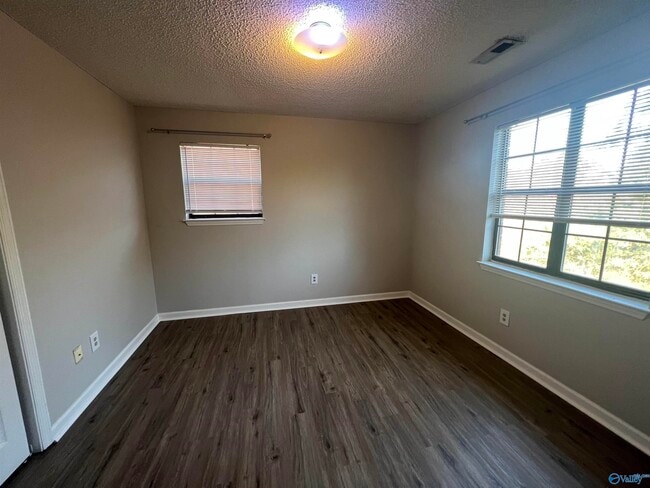 Building Photo - 129 Taylor Denton Ln