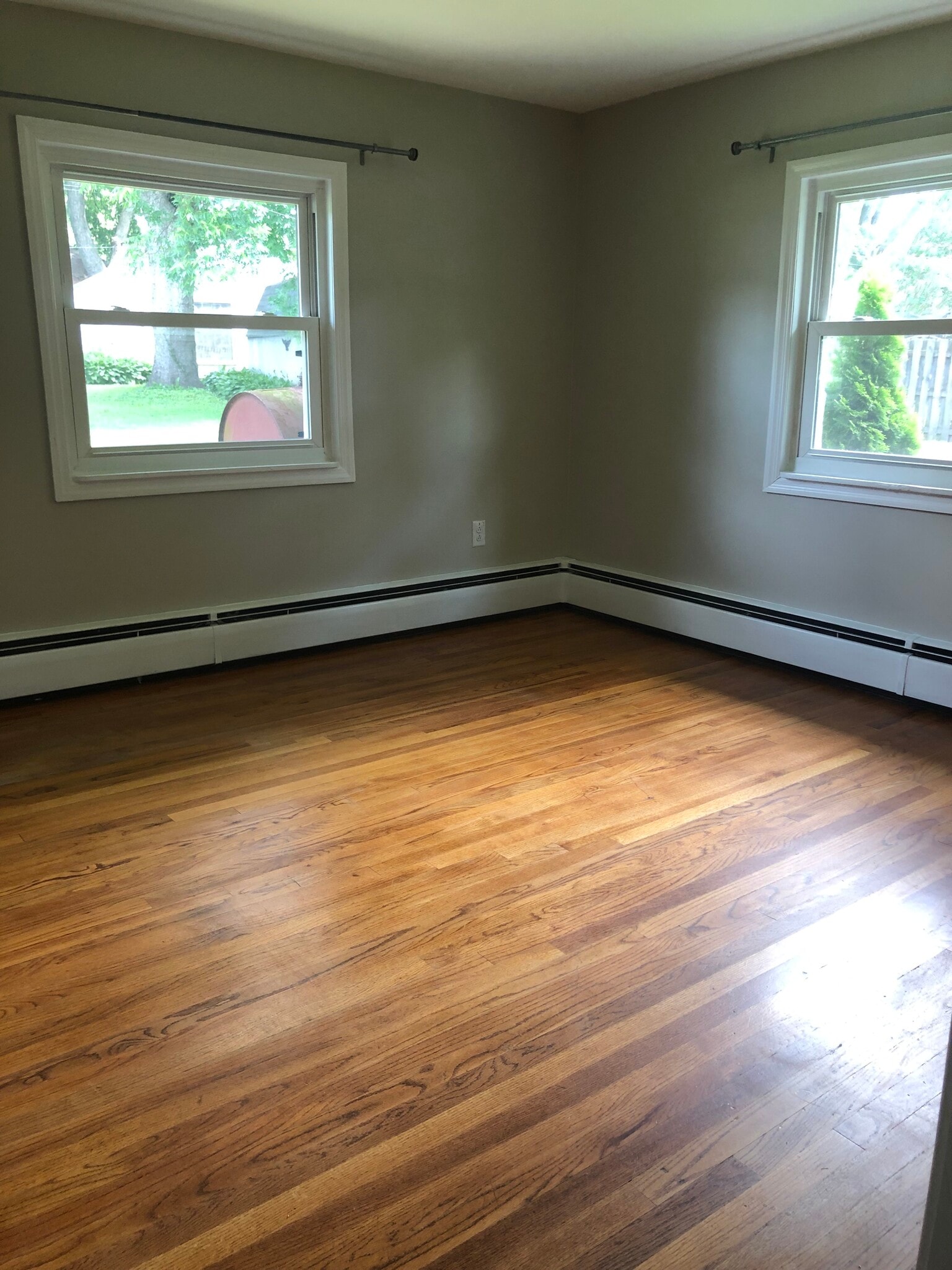 Back Bedroom - 3000 Virginia Ave