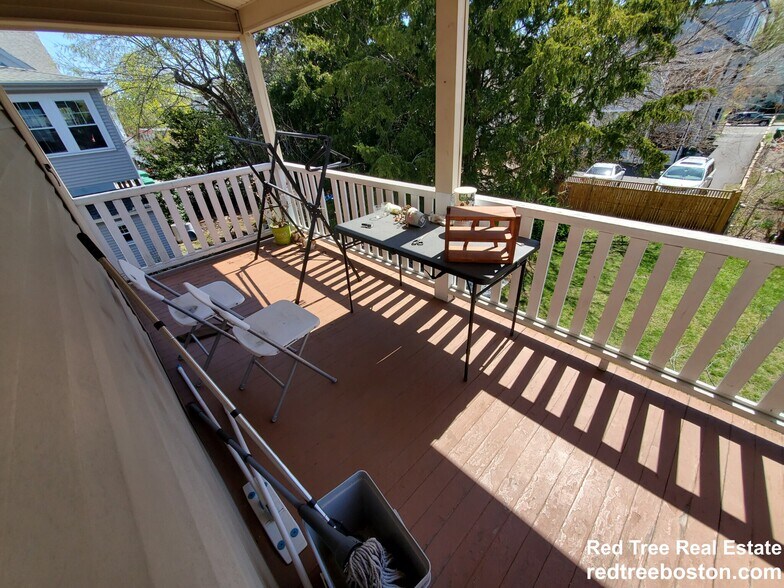 Building Photo - 270 Harvard St