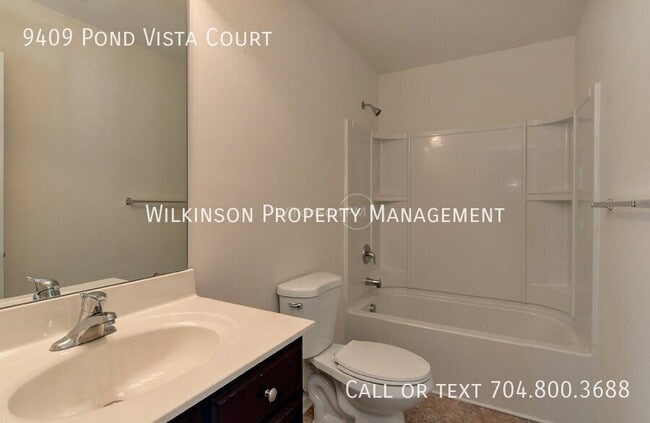Building Photo - 9409 Pond Vista Court