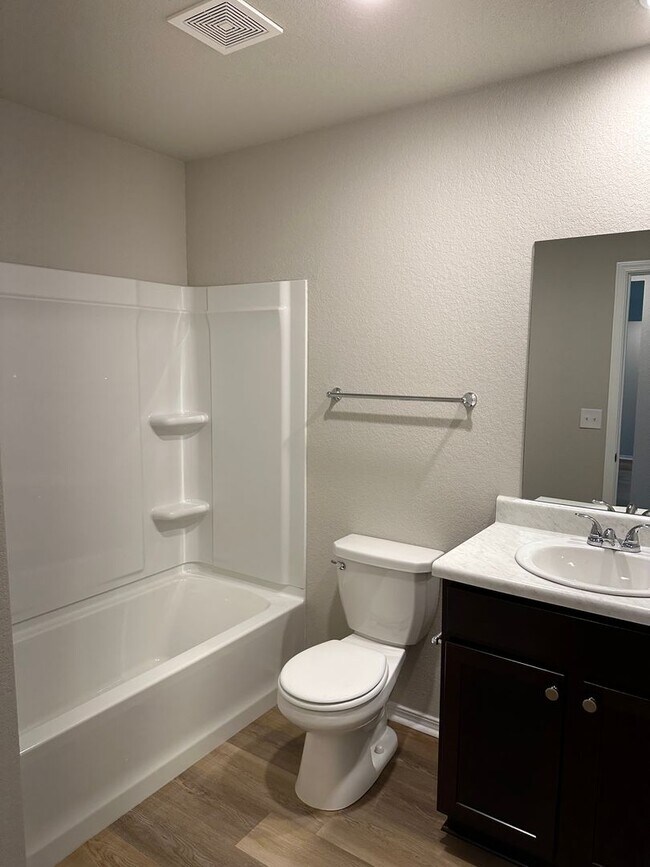 Building Photo - Pre-Leasing Now! Discover Spacious Living in This 4-Bedroom, 2-Bath Cabot Home