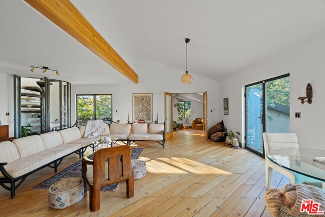 Building Photo - 20784 Medley Ln