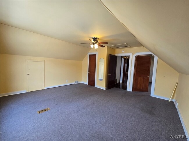 Building Photo - 137 Commonwealth Ave