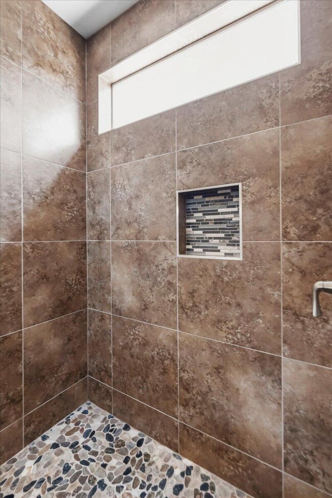 Building Photo - 78969 Lavender Cir