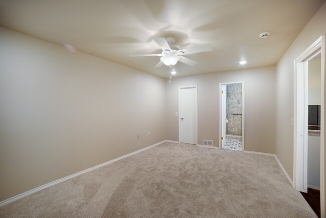 master bedroom - 12715 Old Spanish Trl