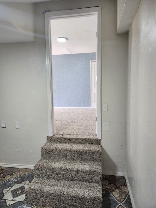 Building Photo - 4213 N Lottie Ave