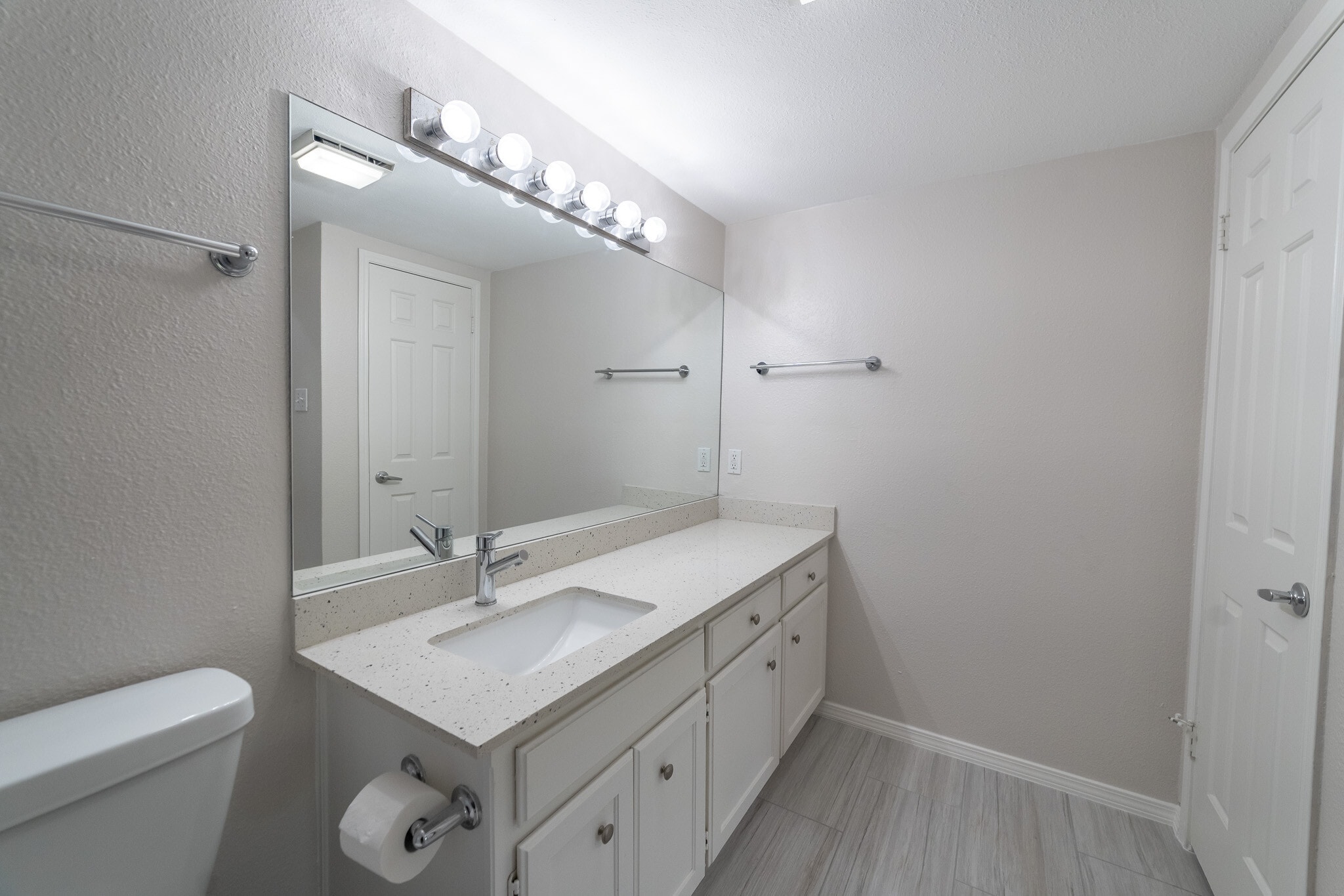 Building Photo - 4501 Druid Ln