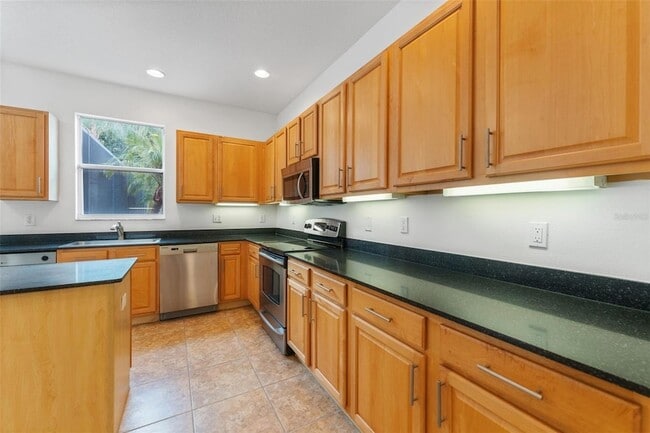 Building Photo - 10886 Cory Lake Dr