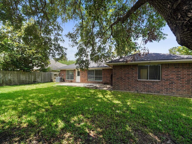 Building Photo - 22227 Eagle Meadow Dr