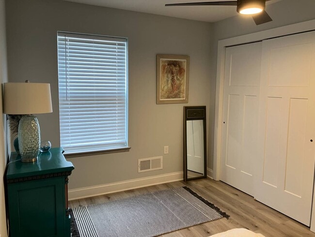 Building Photo - 1155 Barrett St