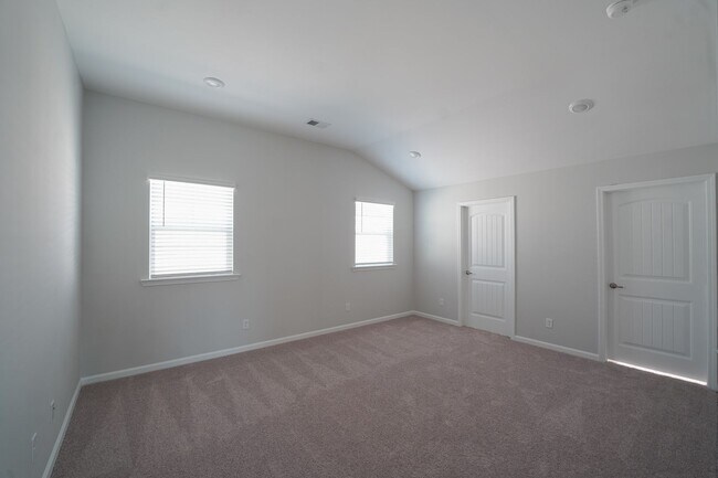 Building Photo - Available Soon!