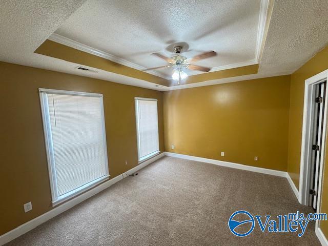 Building Photo - 302 Earnhardt Dr