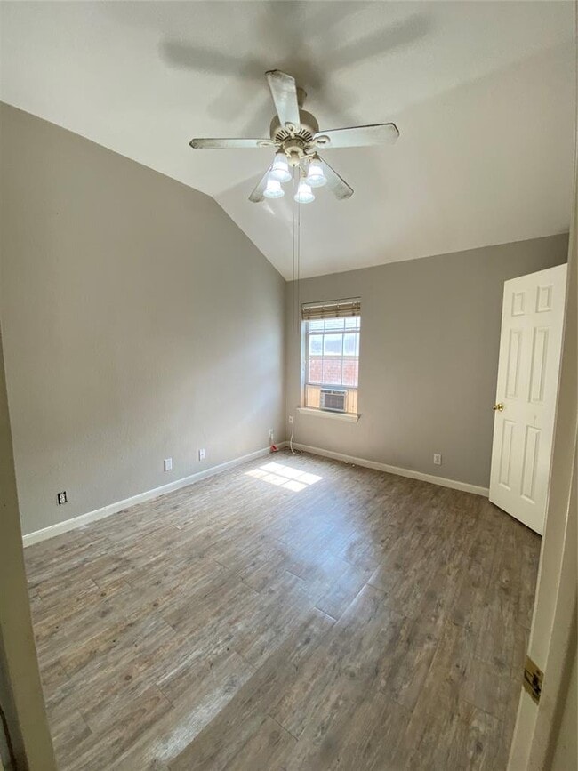 Building Photo - 3739 Norman Loop