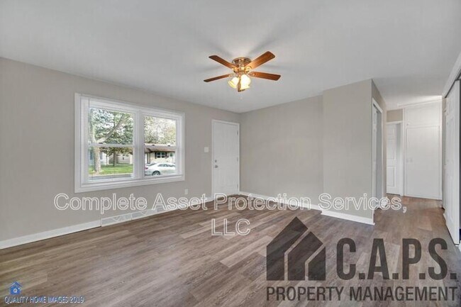 Building Photo - 7744 Bertram Ave