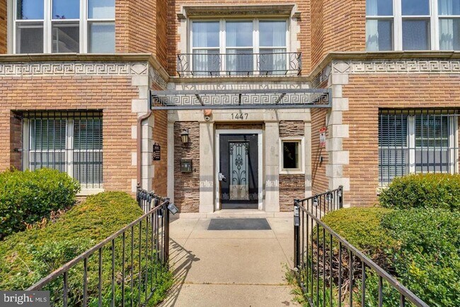 Building Photo - 1447 Chapin St NW