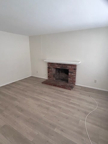 Building Photo - 3110 Manos Dr