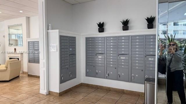 Building Photo - 1801 S Ocean Dr