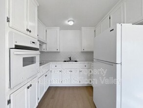 Building Photo - 3013 Magliocco Dr