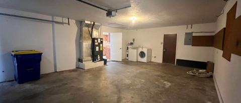 Building Photo - 2904 Sabal Palm Dr