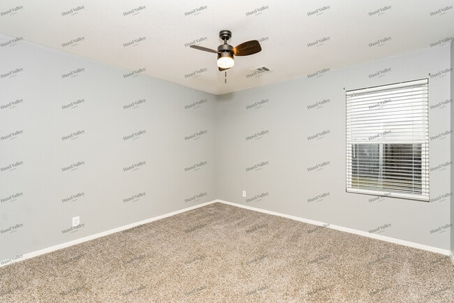 Building Photo - 3725 S 154th E Ave