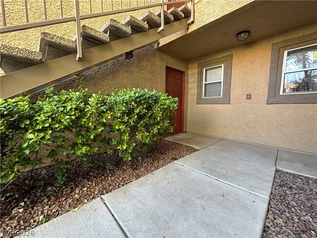 Building Photo - 2300 E Silverado Ranch Blvd