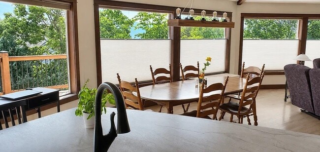 Building Photo - 175 Palos Verdes