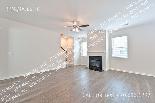 Building Photo - 853 Bentley Dr