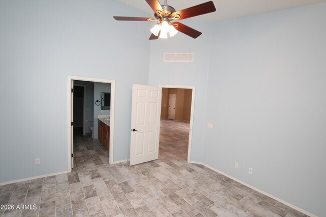 Building Photo - 8984 W Nicolet Ave