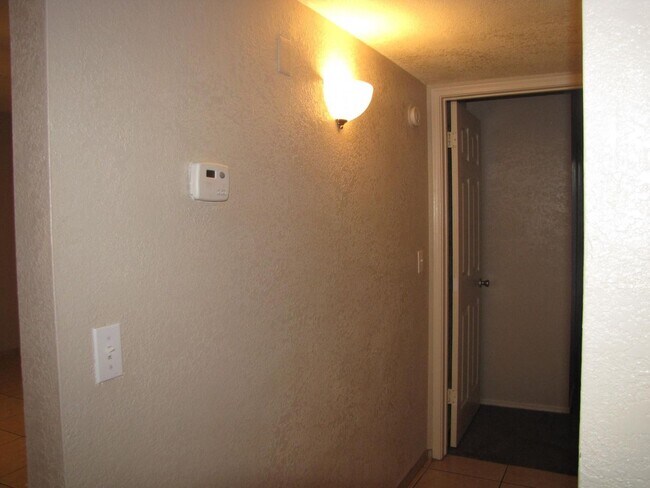 Building Photo - 3320 S Placita Saltillo
