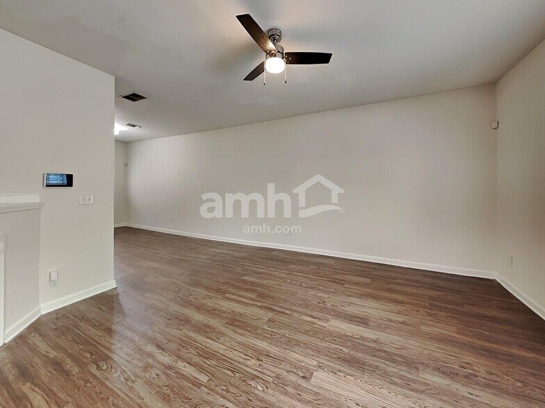 Building Photo - 4032 Haworth Pkwy