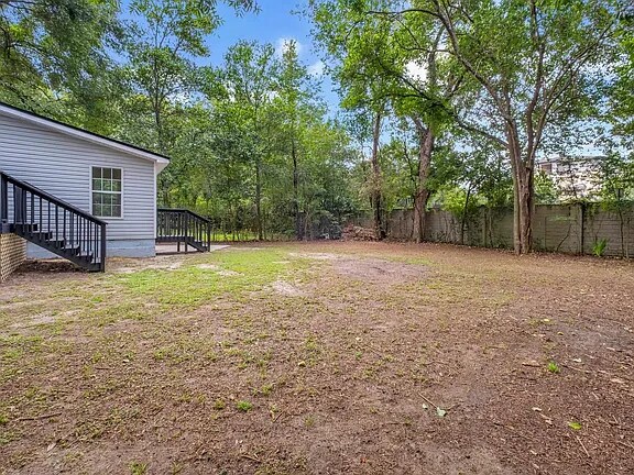 Building Photo - 757 California St