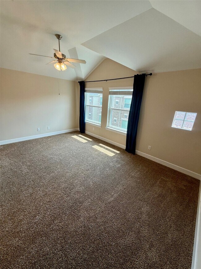 Building Photo - 8705 Bryam St