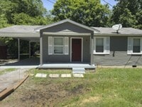 Building Photo - 610 Demoss St