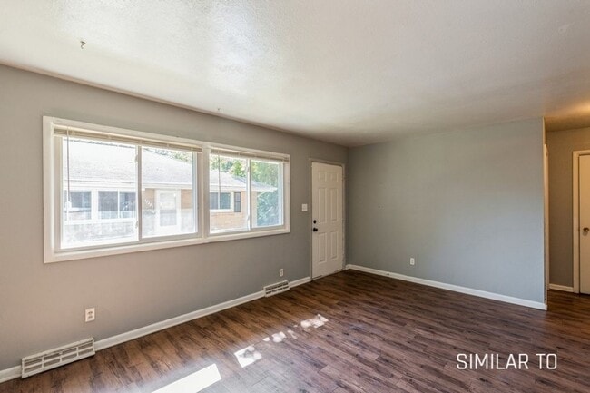 Building Photo - 3422 SW 8th St