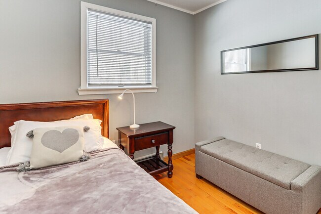 Building Photo - 353 Cherry Lane Rd