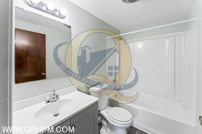 Building Photo - 3 bedroom ranch in the Kearsley School District!