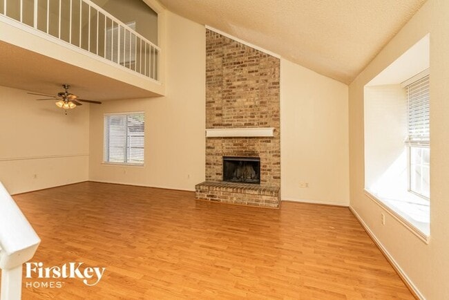 Building Photo - 4231 Glen Ridge Dr