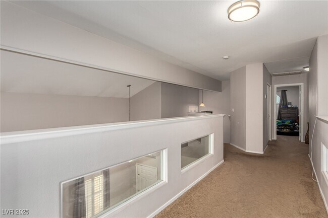 Building Photo - 217 Cimarron Village Way
