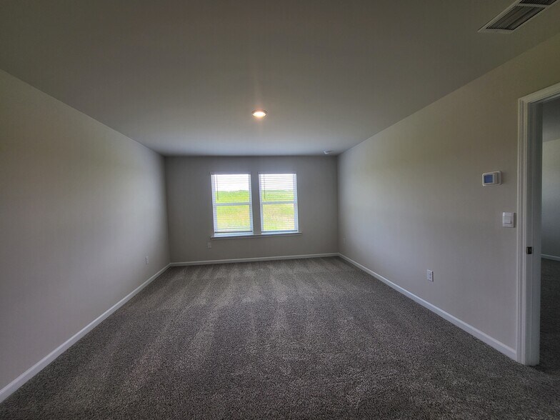 MBR - 250 Sope Creek Cir