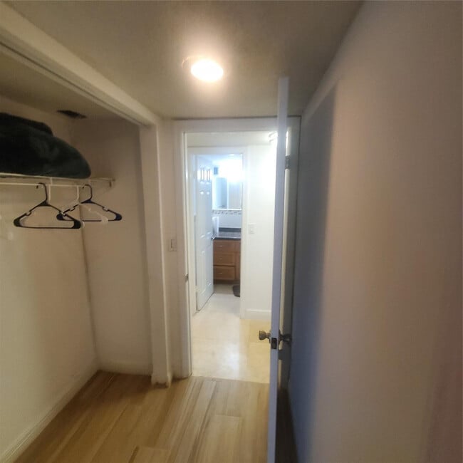 Building Photo - 1000 S Ocean Blvd