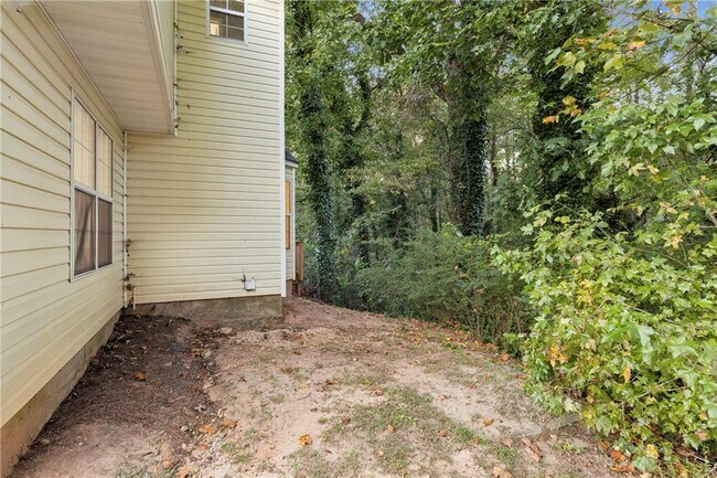 Building Photo - 498 Pecan Wood Cir